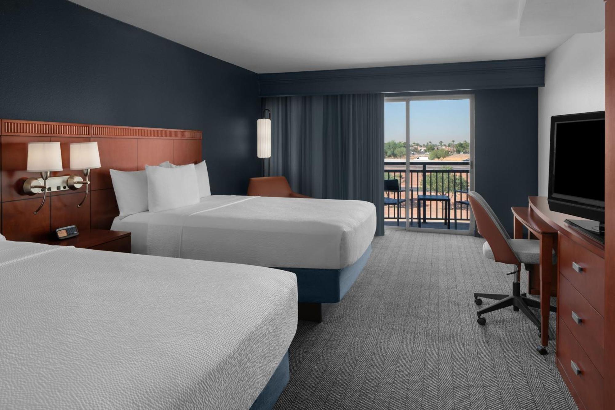 Courtyard By Marriott Phoenix West/Avondale Exterior photo